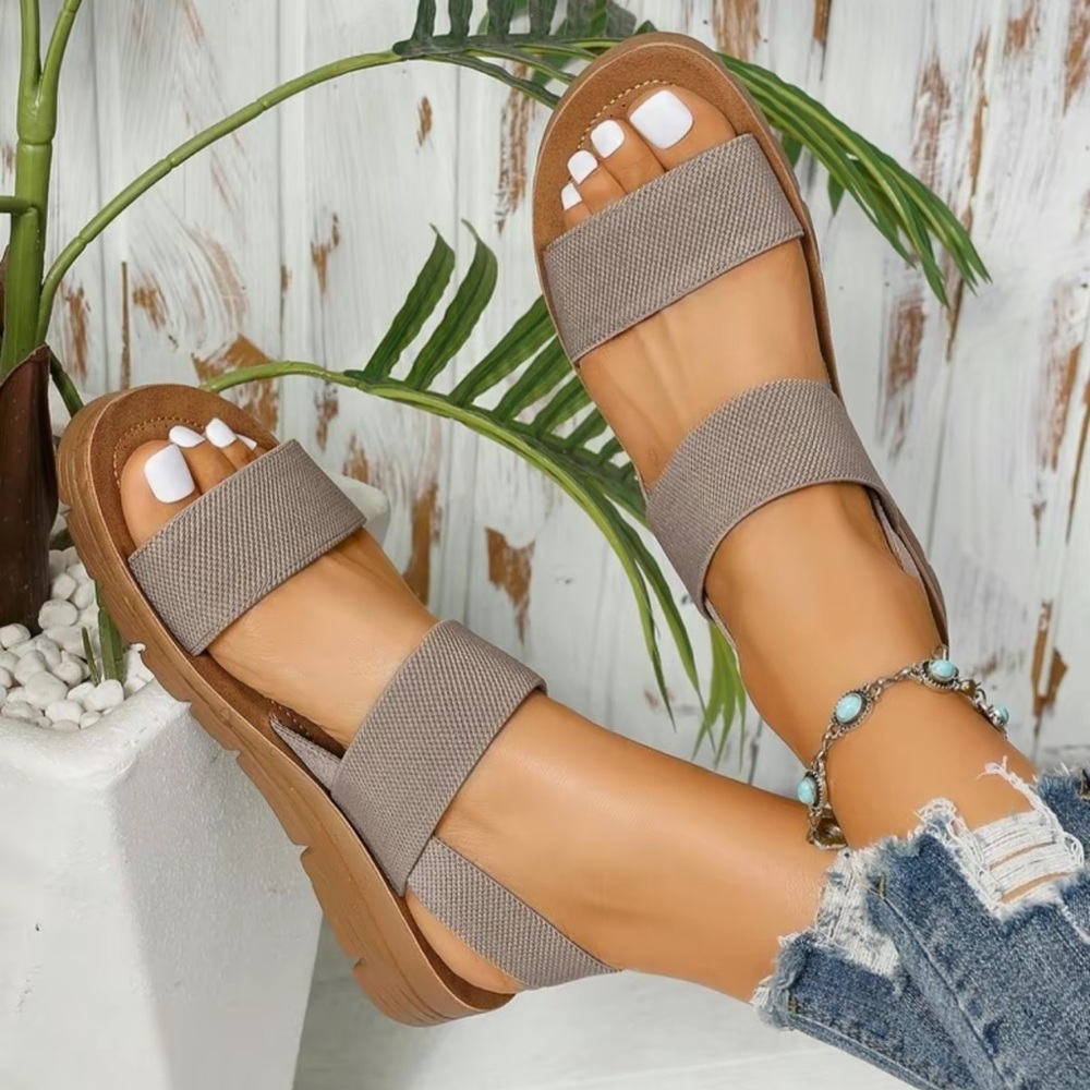 Women’s slingback sandals